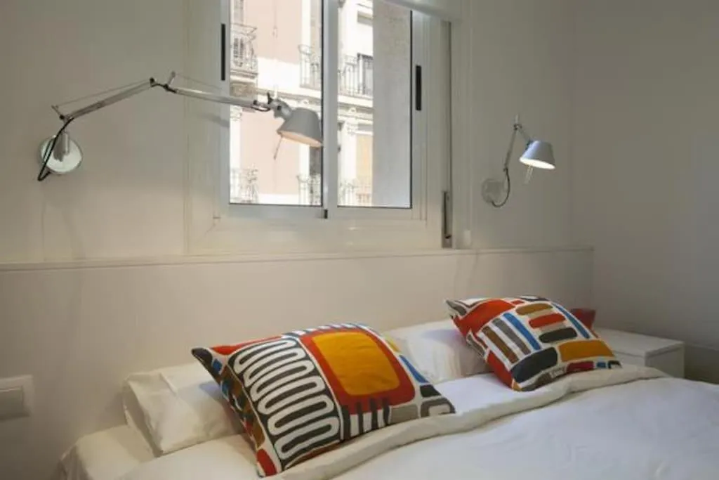 Barceloneta Near Beach Apartments contacts